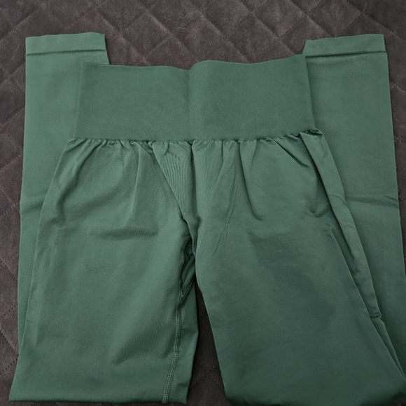 NVGTN Leggings 2.0 - Picture 7 of 7